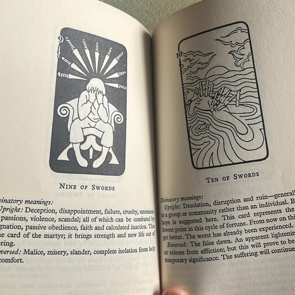🌀The Tarot Book 🌀by Alfred Douglas 1974 Paperback 🌀 - Picture 6 of 8